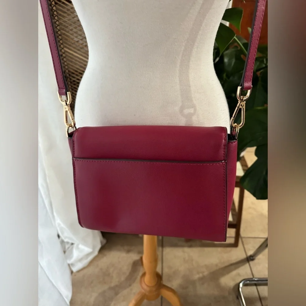 Michael Kors Burgundy Crossbody Bag Ellis‎ medium size